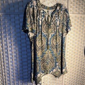 Elegant Paisley Print Blouse in Blue and Green